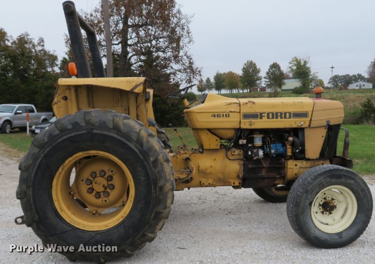 image for item DH1659 Ford 4610 tractor
