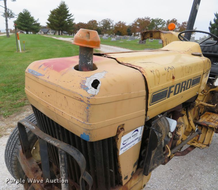 image for item DH1659 Ford 4610 tractor
