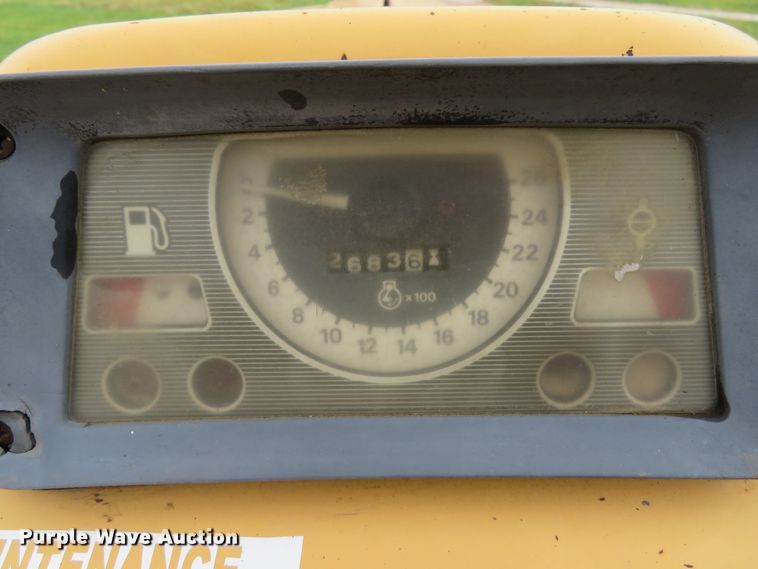 image for item DH1659 Ford 4610 tractor