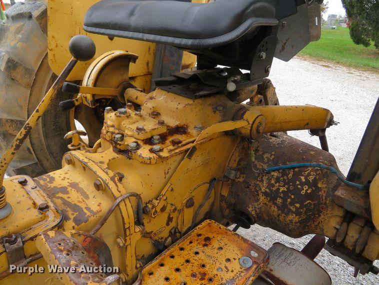 image for item DH1659 Ford 4610 tractor