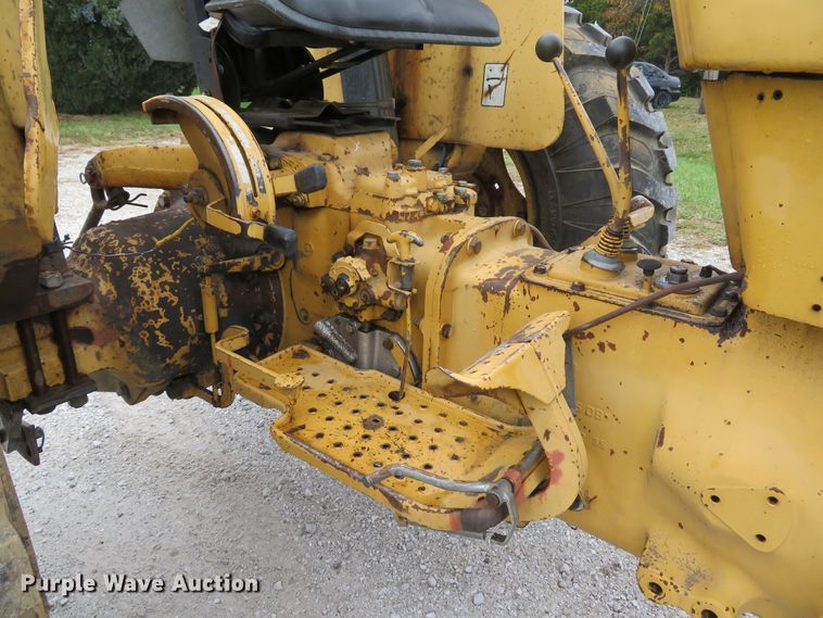 image for item DH1659 Ford 4610 tractor