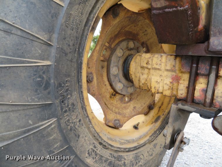 image for item DH1659 Ford 4610 tractor