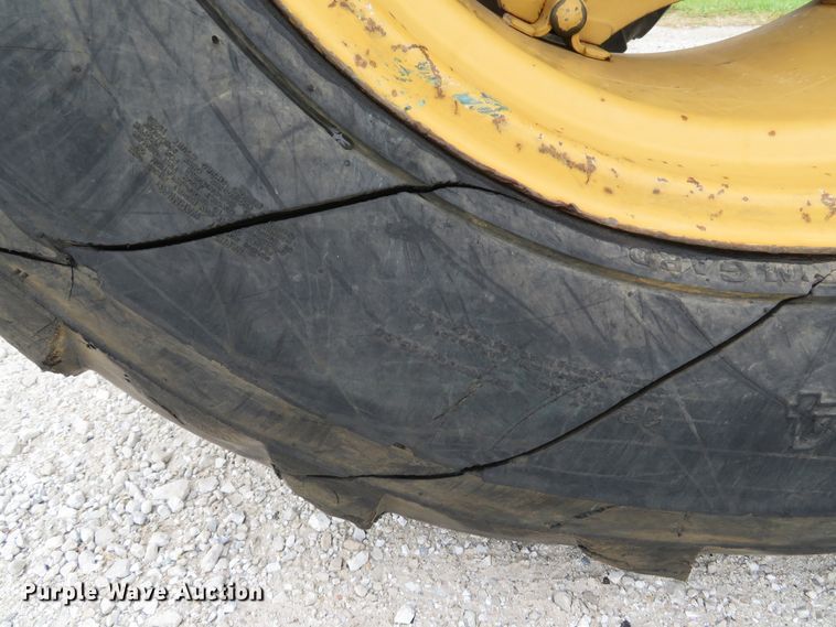 image for item DH1659 Ford 4610 tractor