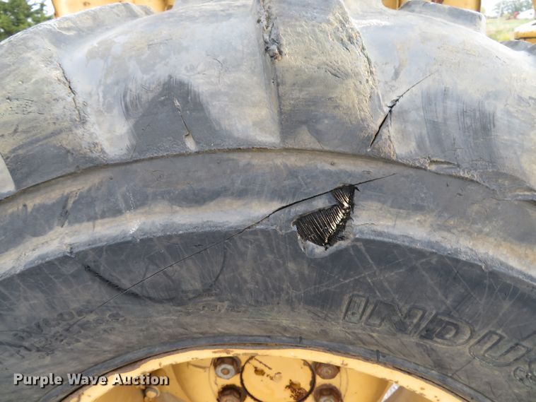 image for item DH1659 Ford 4610 tractor