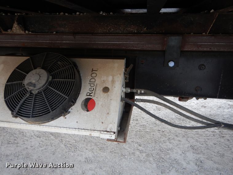 image for item DH2191 2004 International 7300 flatbed truck