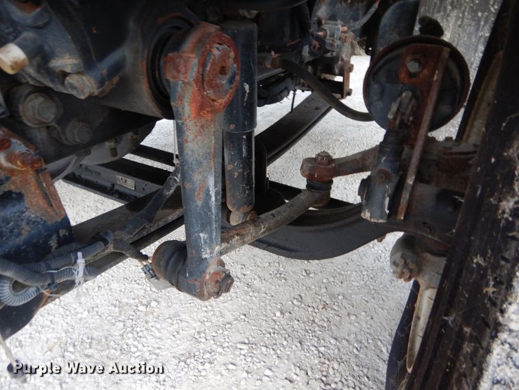 image for item DH2191 2004 International 7300 flatbed truck