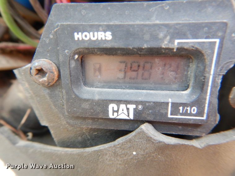 image for item DH2660 2000 Caterpillar 236 skid steer