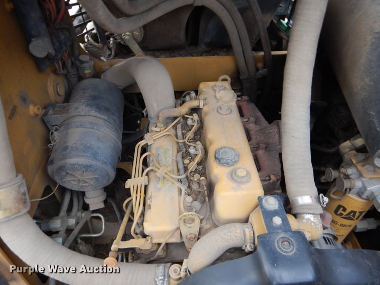 image for item DH2660 2000 Caterpillar 236 skid steer