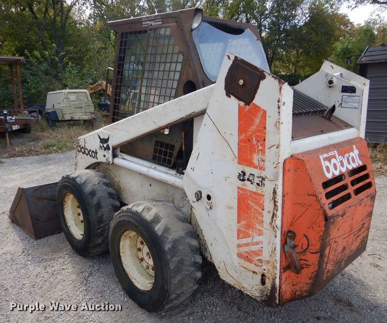 image for item DH2661 1989 Bobcat 843 skid steer