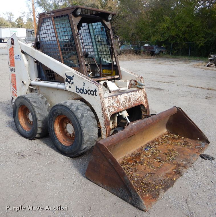image for item DH2661 1989 Bobcat 843 skid steer