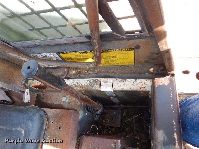 image for item DH2661 1989 Bobcat 843 skid steer