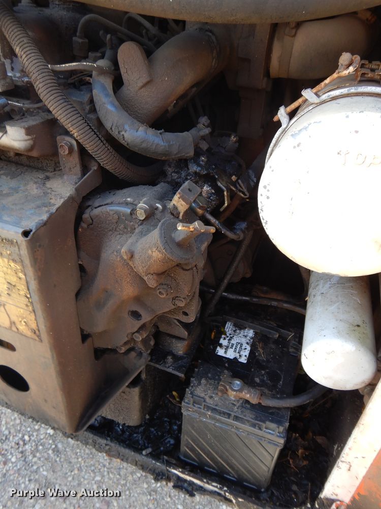 image for item DH2661 1989 Bobcat 843 skid steer