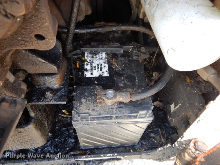 image for item DH2661 1989 Bobcat 843 skid steer