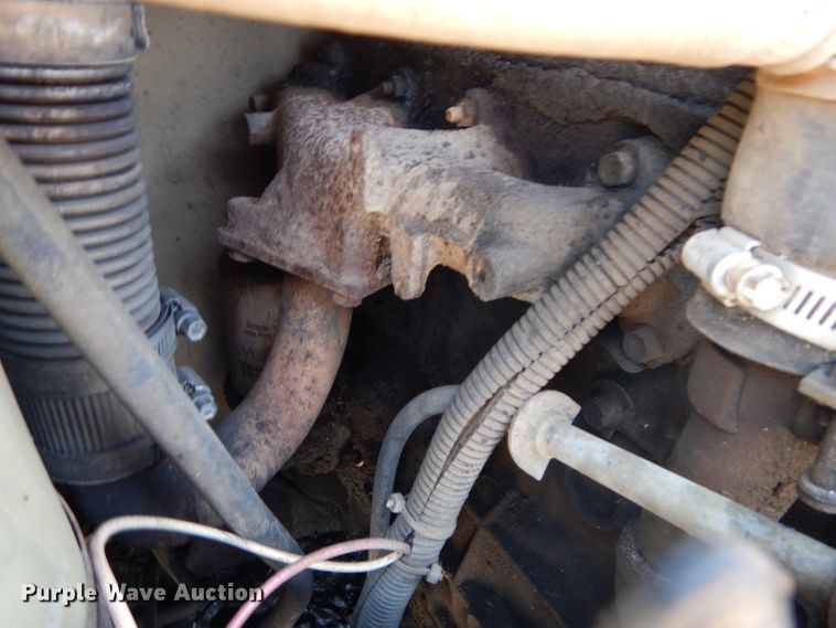 image for item DH2661 1989 Bobcat 843 skid steer