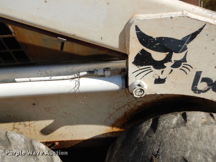image for item DH2661 1989 Bobcat 843 skid steer