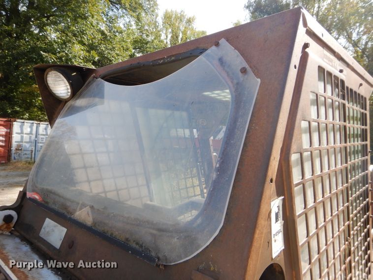 image for item DH2661 1989 Bobcat 843 skid steer