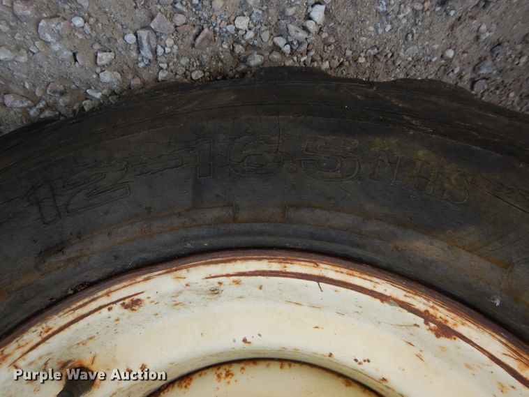 image for item DH2661 1989 Bobcat 843 skid steer