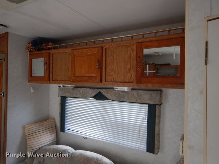 image for item DH2663 1998 KIT Mfg Patio toy hauler camper