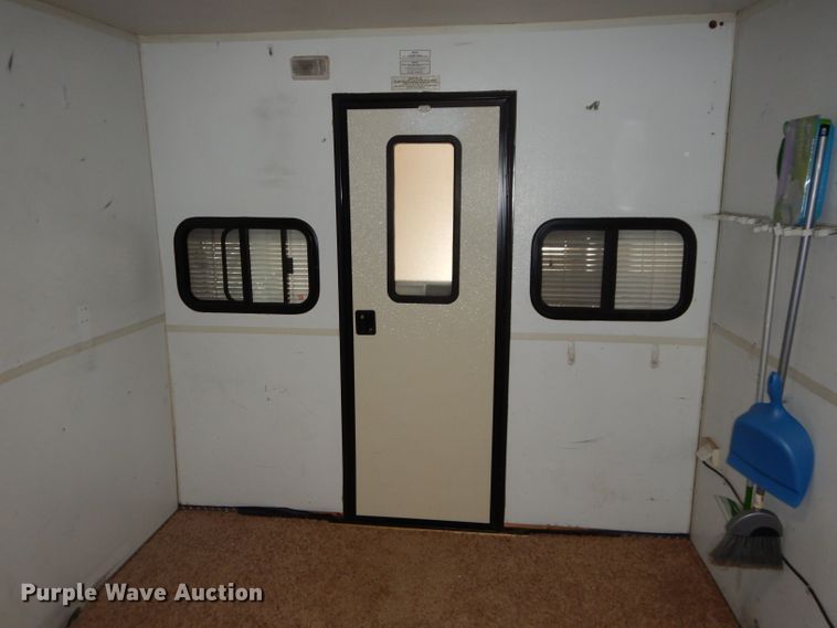 image for item DH2663 1998 KIT Mfg Patio toy hauler camper