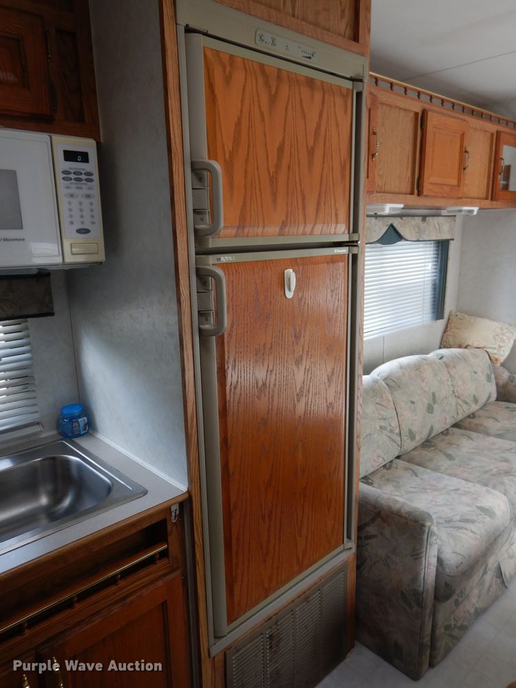 image for item DH2663 1998 KIT Mfg Patio toy hauler camper