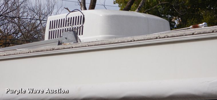 image for item DH2663 1998 KIT Mfg Patio toy hauler camper