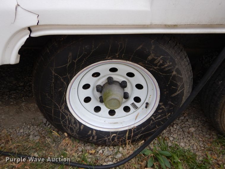 image for item DH2663 1998 KIT Mfg Patio toy hauler camper