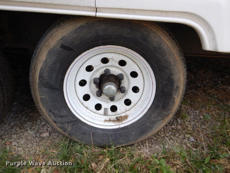 image for item DH2663 1998 KIT Mfg Patio toy hauler camper