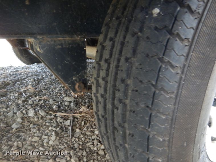 image for item DH2663 1998 KIT Mfg Patio toy hauler camper