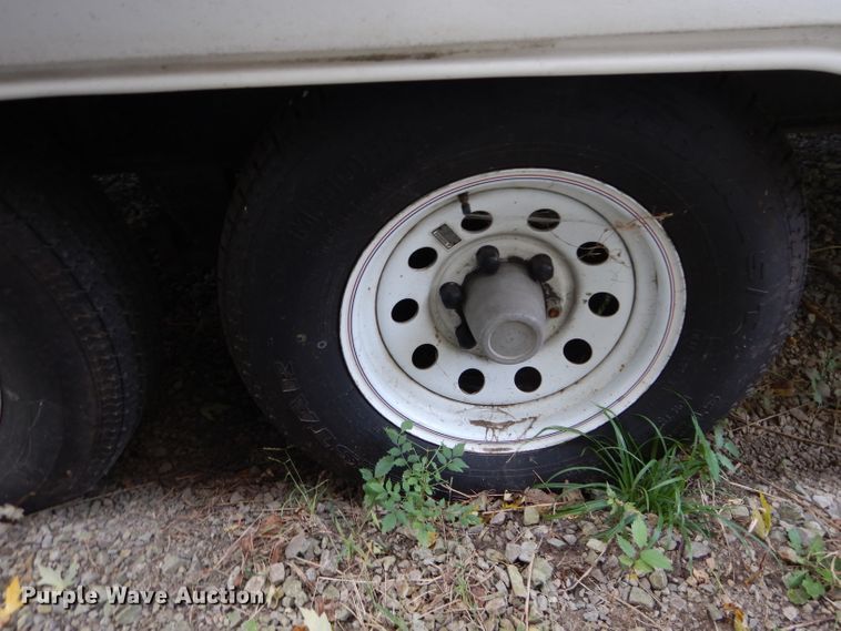 image for item DH2663 1998 KIT Mfg Patio toy hauler camper