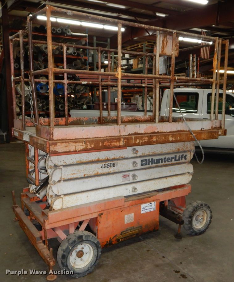 image for item DH2708 Hunterlift 2152 scissor lift