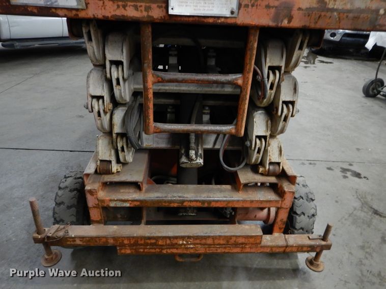 image for item DH2708 Hunterlift 2152 scissor lift