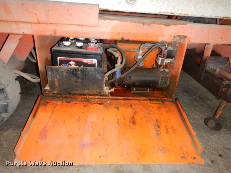 image for item DH2708 Hunterlift 2152 scissor lift