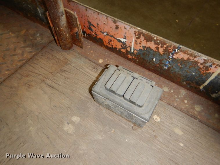 image for item DH2708 Hunterlift 2152 scissor lift