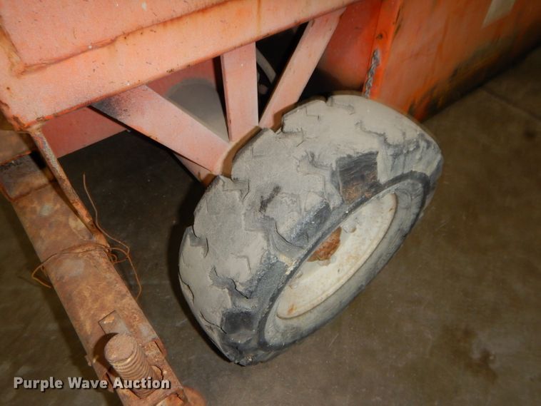 image for item DH2708 Hunterlift 2152 scissor lift