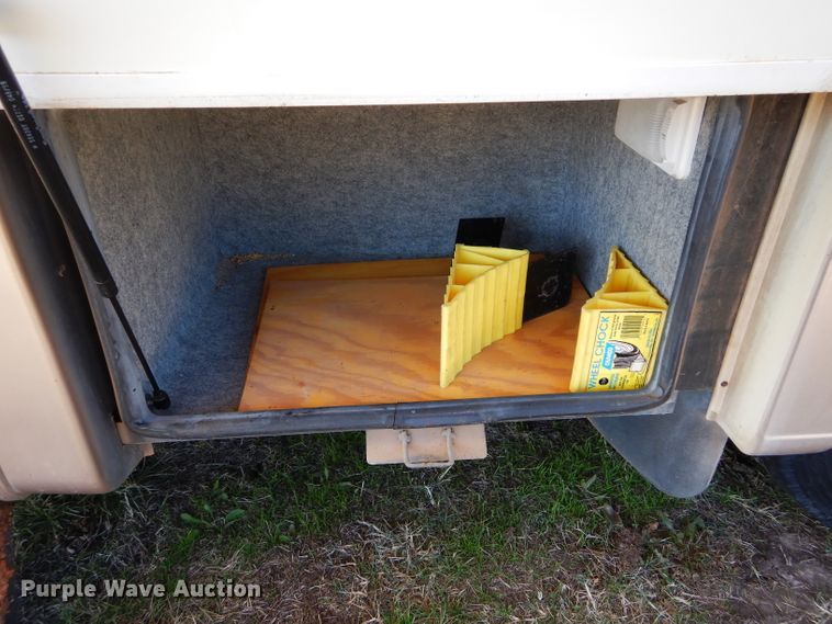 image for item DH3625 1999 Newman Dutch Star RV