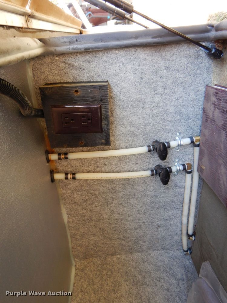 image for item DH3625 1999 Newman Dutch Star RV