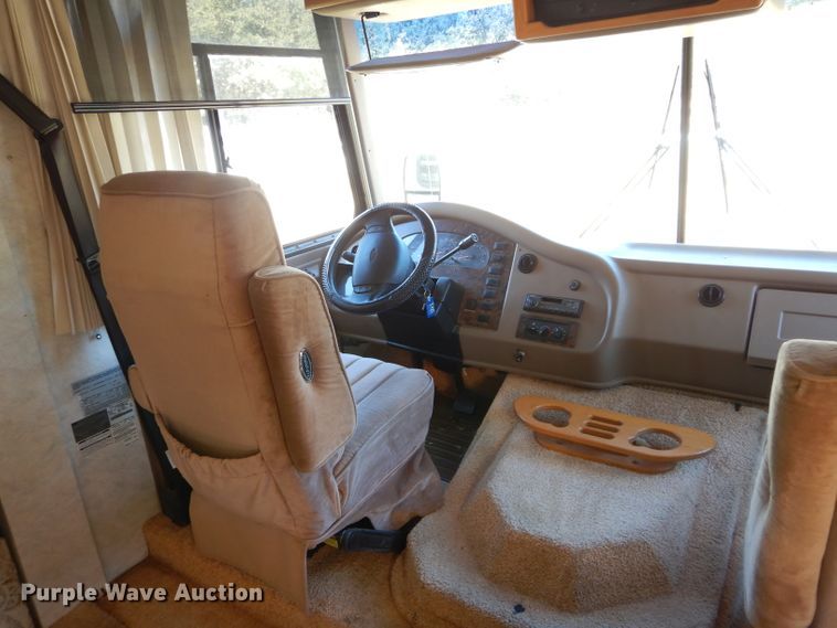 image for item DH3625 1999 Newman Dutch Star RV