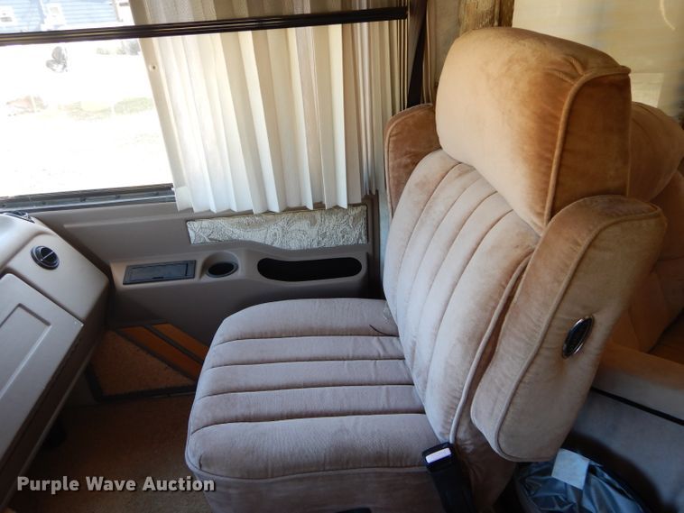 image for item DH3625 1999 Newman Dutch Star RV