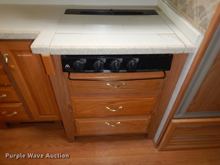 image for item DH3625 1999 Newman Dutch Star RV