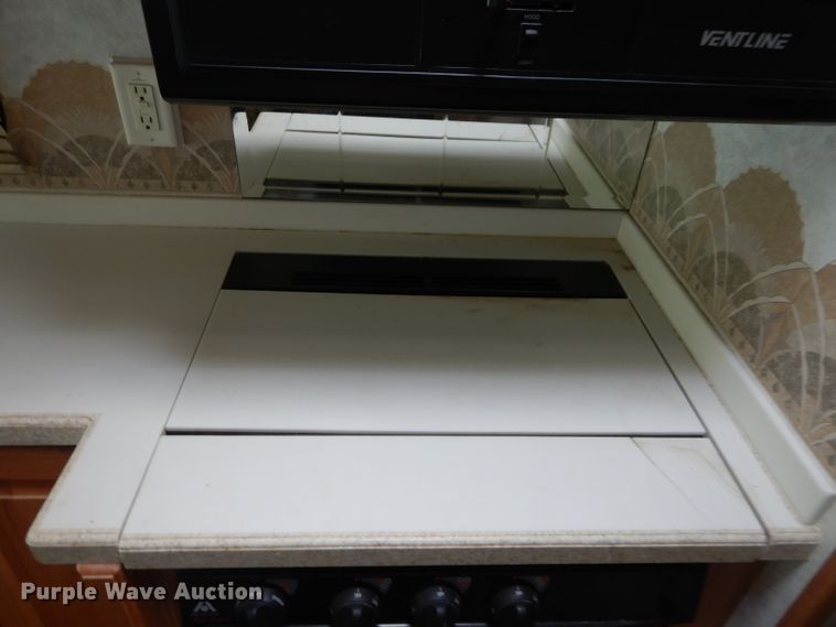 image for item DH3625 1999 Newman Dutch Star RV