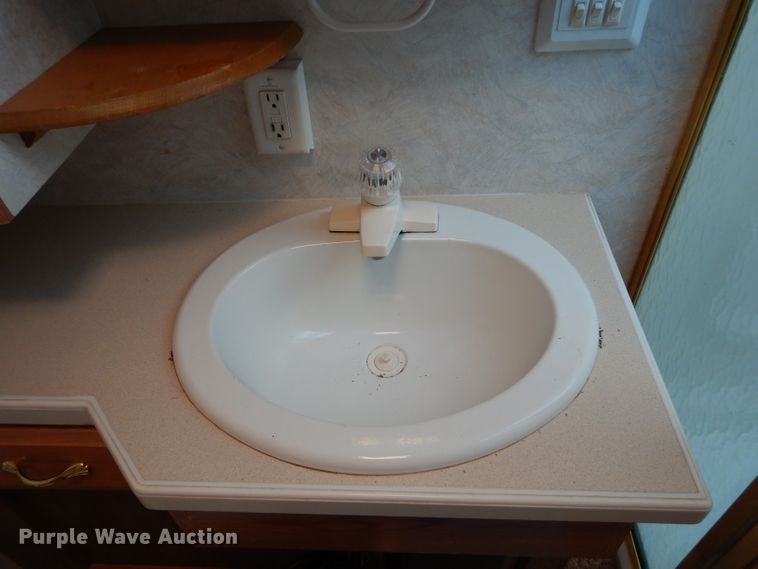 image for item DH3625 1999 Newman Dutch Star RV