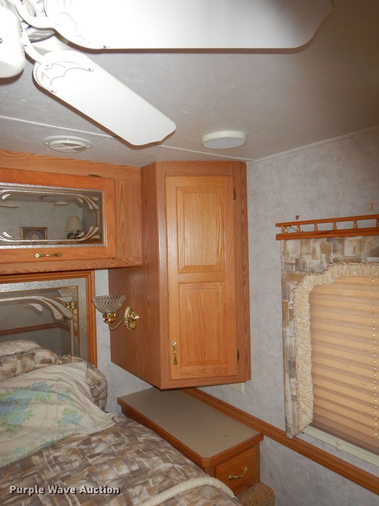 image for item DH3625 1999 Newman Dutch Star RV
