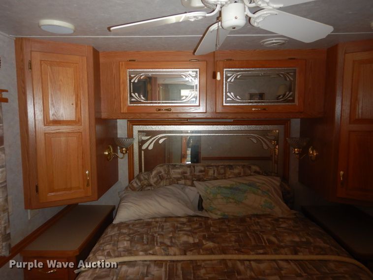 image for item DH3625 1999 Newman Dutch Star RV