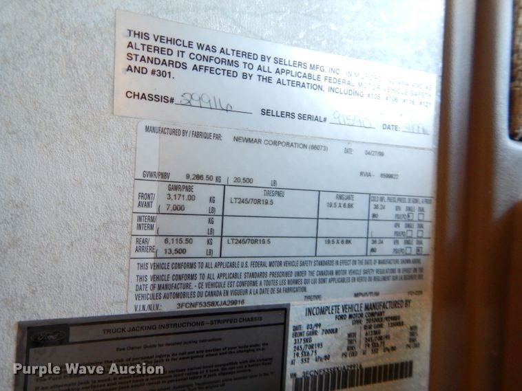 image for item DH3625 1999 Newman Dutch Star RV