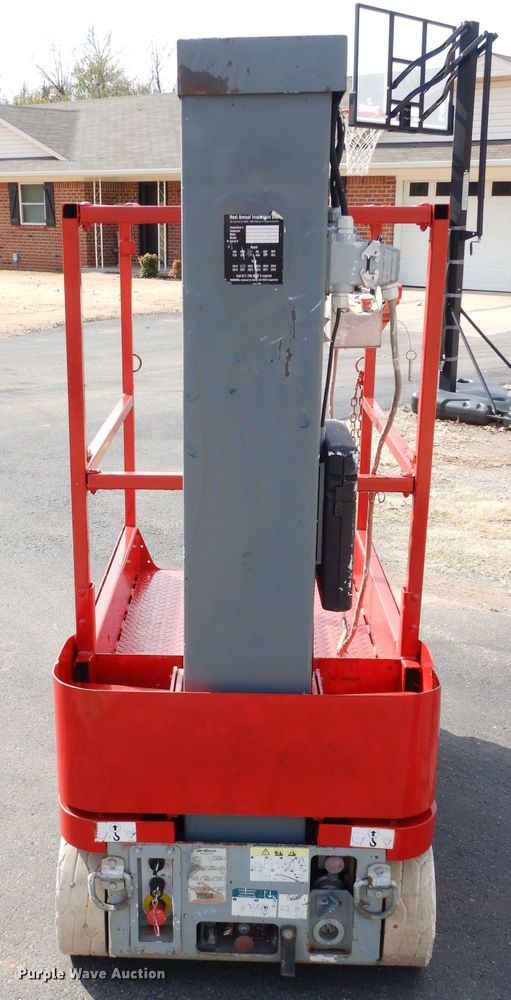 image for item DH3636 Skyjack SJ2 vertical lift