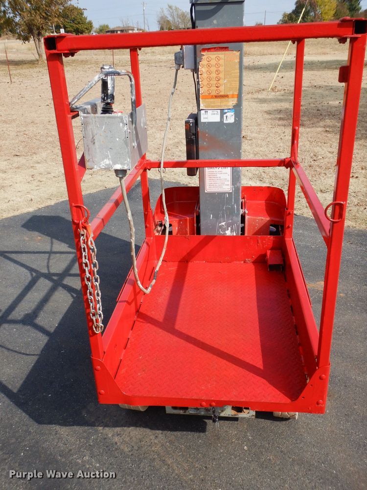 image for item DH3636 Skyjack SJ2 vertical lift