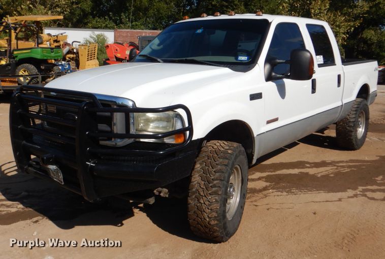 image for item DH5280 2004 Ford F350 Super Duty XLT Crew Cab pickup truck