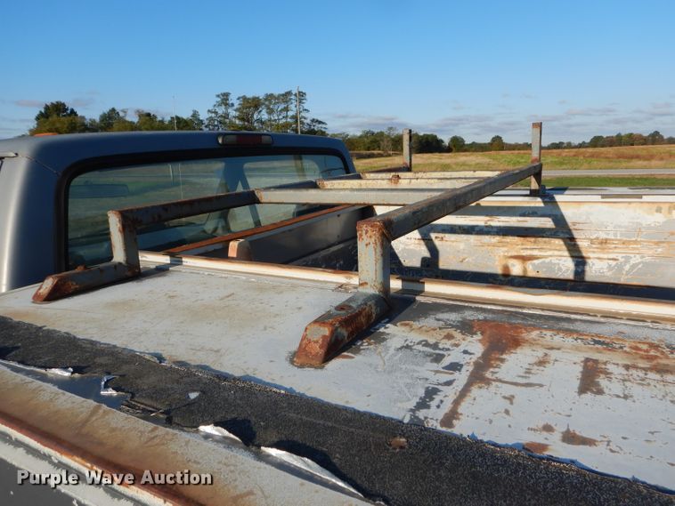 image for item DH6237 1996 Ford F350 XL utility bed pickup truck