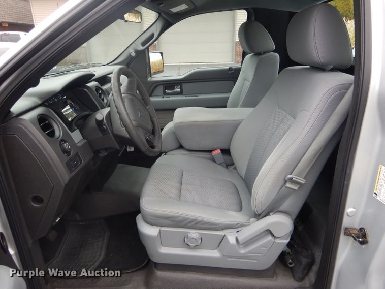 image for item DH6754 2013 Ford F150 XL pickup truck