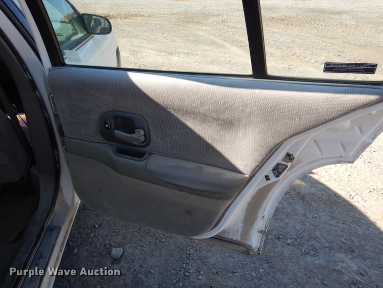 image for item DH6778 2000 Chevrolet Lumina